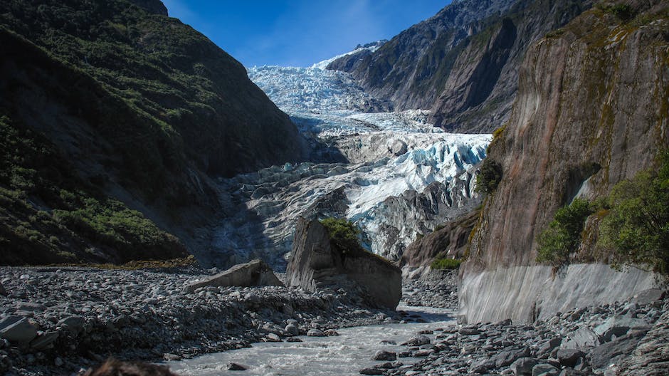 Descubre las mejores navajas para tus aventuras al aire libre